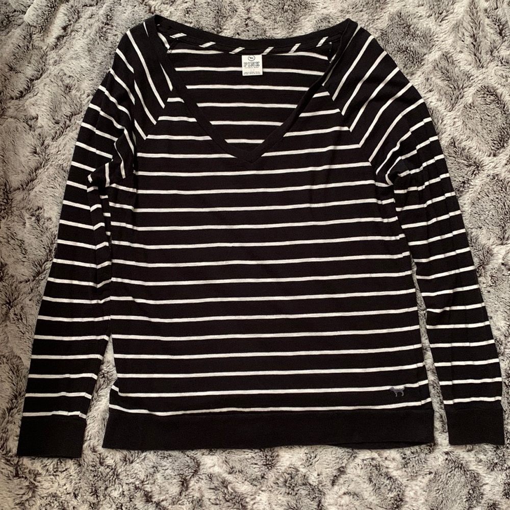 PINK Victoria’s Secret black striped long sleeve shirt